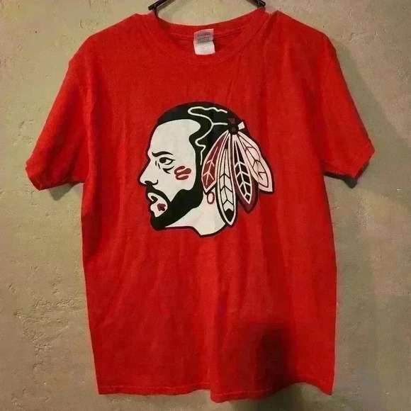 Gildan WWE CM PUNK chicago black hawks tee red size M - Picture 1 of 4
